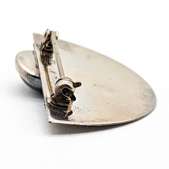 Hand Wrought Sterling Silver Modernist Half Circle Brooch with Hematite Stone - Picture 11 of 11